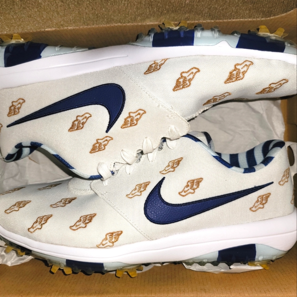 NIKE MENS GOLF CLEATS